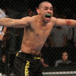 Renan Barão enfrenta Scott Jorgensen no UFC 143