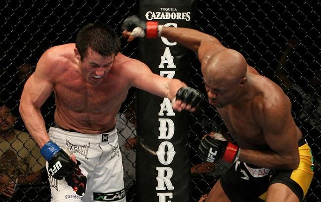 A revanche mais esperada do ano não deve acontecer no Brasil. O aguardado combate entre Anderson Silva e Chael Sonnen, que estava previamente marcado para o UFC 147, dia 23...