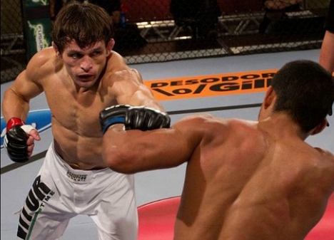 O combate entre os pesos penas Rodrigo Damm e John Macapá, no TUF Brasil, ainda gera bastante polêmica. O duelo, que foi atração do quarto episódio do reality show do...