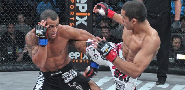 Os brasileiros Marlon Sandro e Alexandre Popó fizeram uma das semifinais do GP de pesos penas do Bellator. O duelo foi uma das atrações da edição de número 64 do...