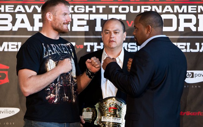 Vídeo: Daniel Cormier vs. Josh Barnett Depois de muita expectativa, a final do GP de pesos pesados chegou ao fim. De um lado o favorito Josh Barnett, do outro o azarão Daniel Cormier, que começou o...