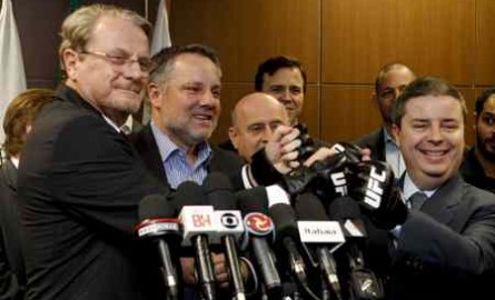 O Ultimate firmou, nesta terça-feira a parceria entre o Governo de Minas Gerais, a Prefeitura de Belo Horizonte para a realização do UFC 147. O evento, que será realizado dia...