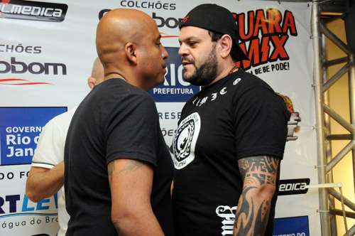 Jaime Marcelo é nocauteado no Jungle Fight 39 Depois de muita expectativa, o controverso Jaime Marcelo subiu no cage do Jungle Fight, evento que realizou sua edição de número 39 neste sábado (12), no Rio de Janeiro, e...