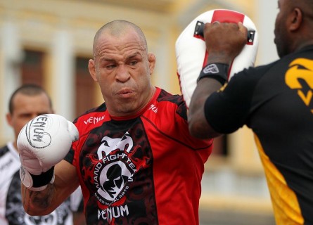 Wanderlei (foto) acredita que não será punido por comissão. Foto: Divulgação/UFC