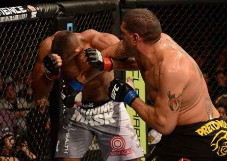 Pezão derrotou Overeem em 2013. Foto: Divulgação/UFC