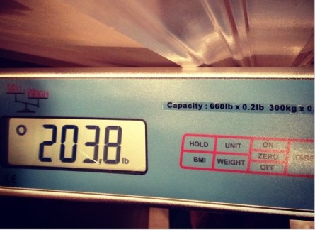 Belfort mostrou seu peso atual nas redes sociais. Foto: Instagram/Reprodução