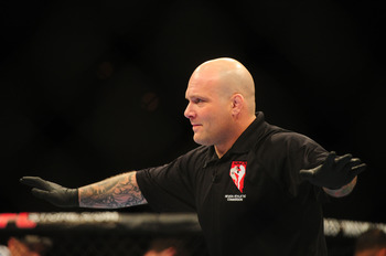 Josh Rosenthal (foto) foi preso por tráfico de drogas. Foto: Josh Hedges/UFC