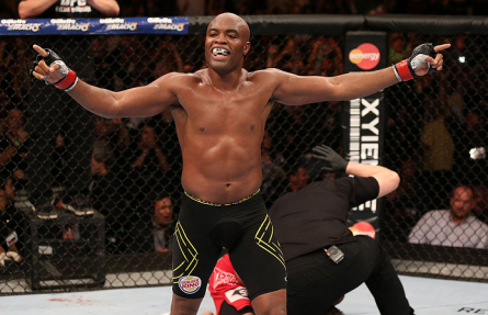 A. Silva (foto) já havia pedido para enfrentar Roy Jones Jr. Foto: Josh Hedges/UFC
