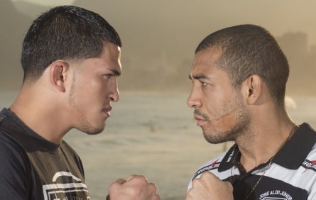 Aldo e Pettis em foto promocional do duelo que aconteceria no UFC Rio 4. Foto: Divulgação UFC Brasil