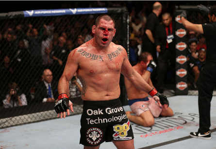 Velasquez Cigano 445x307 Dana White confirma lesão de Velasquez e nega realização do UFC 172 no México