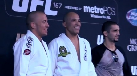 R. Gracie (ao centro) durante os treinos de GSP (esq.). Foto: UFC/Reprodução