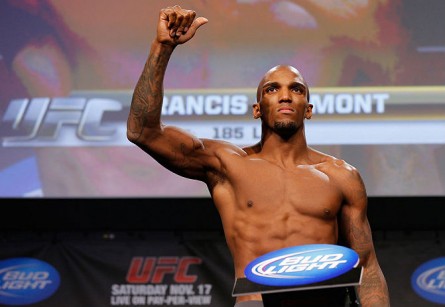 Carmont (foto) quer manter seu cartel invicto no UFC contra Jacaré. Foto: Josh Hedges/Zuffa LLC