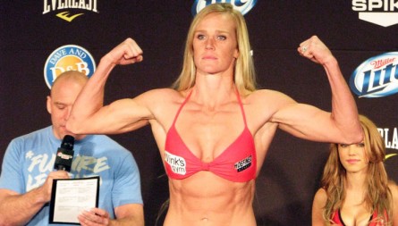Campeã mundial de boxe, Holly Holm é a nova contratada do UFC. Foto: Divulgação/Bellator