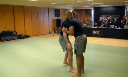 Lutadores durante a seletiva do TUF Brasil 3. Foto: Reprodução/UFC