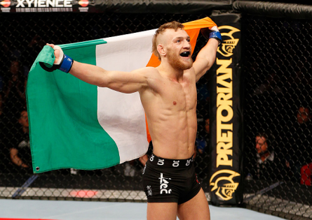 C. McGregor (foto) lutará em casa em julho. Foto: Josh Hedges/UFC