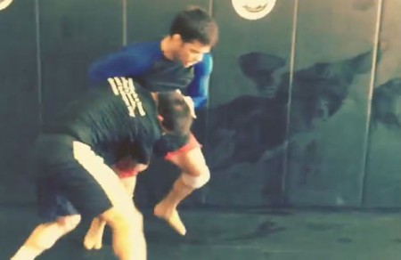 Machida treina defesas de queda como preparação para luta contra Weidman. Foto: Reprodução/Instagram