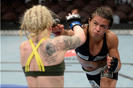 C. Gadelha (dir.) venceu mais uma e manteve-se invicta como profissional. Foto: Josh Hedges/UFC