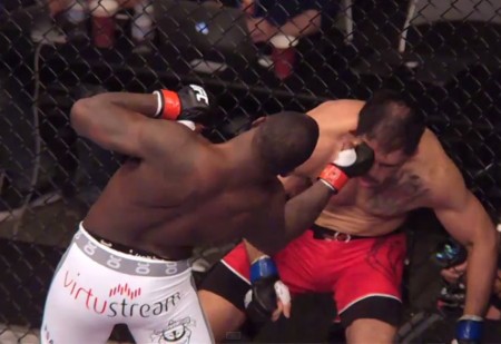 Nocaute de Johnson sobre Minotouro foi um dos destaques do UFC on FOX 12. Foto: Reprodução