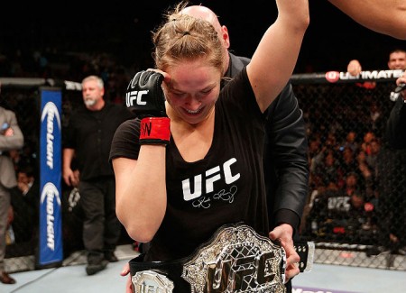 Rousey (foto) atropelou Davis no UFC 175. Foto: Divulgação/UFC