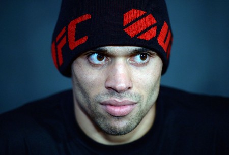 Barão (foto) é ex-campeão dos galos do UFC. Foto: Jeff Bottari/Zuffa LLC