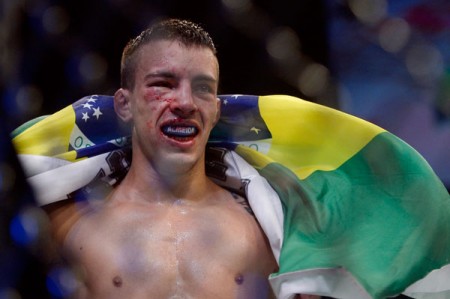 T. Almeida fez a melhor luta do card preliminar no UFC Uberlândia. Foto: Inovafoto