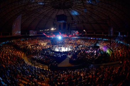 UFC agitou a cidade de Uberândia no UFC Fight Night 56. Foto: Inovafoto