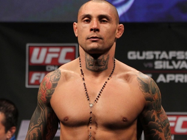 T. Silva foi suspenso por 6 meses pelo uso de maconha. Foto: Josh Hedges/UFC