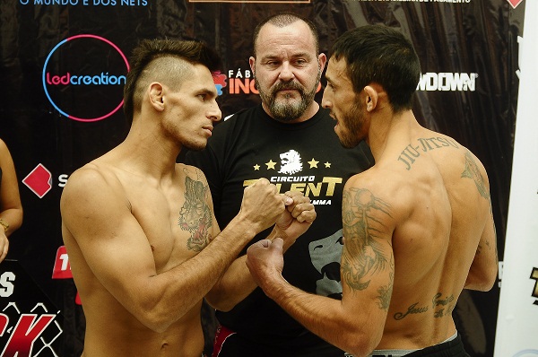 Veterano do MMA, Robertão (centro) nunca foi escalado para atuar no UFC. Foto: Divulgação