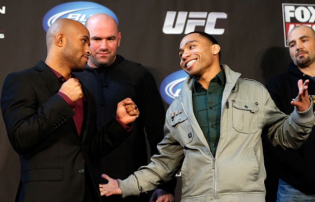 Johnson (esq.) e Dodson (dir.) já se enfrentaram em 2013, com vitória para o campeão. Foto: Josh Hedges/UFC