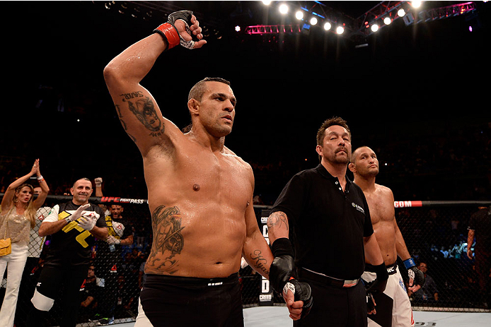 Belfort derrotou Henderson e soltou o verbo contra o governo. Foto: Divulgação/UFC