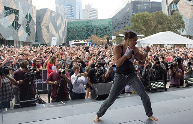 Ronda foi a atleta mais aclamada pelo público em Melbourne. Foto: Brandon Magnus/UFC