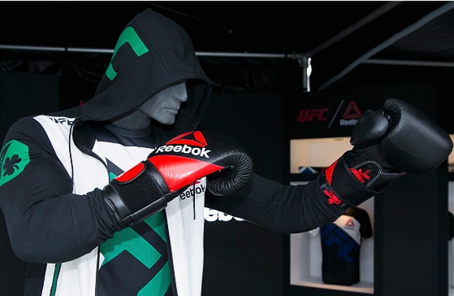 Parceria entre Reebok e UFC gerou polêmicas mais uma vez. Foto: Han Myung-Gu/UFC