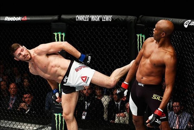 Bisping x Anderson será o tema principal do Hangout SUPER LUTAS. Foto: Dean Mouhtaropoulos/UFC