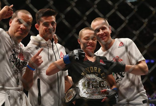 R. Namajunas chocou o mundo do MMA (Foto: Reprodução Facebook UFC)
