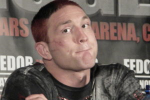 Ex-lutador culpa Dana por Nova York banir o MMA: 'Ele bloqueia a união de lutadores'