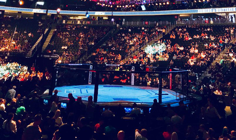 Siga os resultados do UFC 296 AO VIVO e em TEMPO REAL. Foto: Reprodução / Twitter / T-Mobile Arena