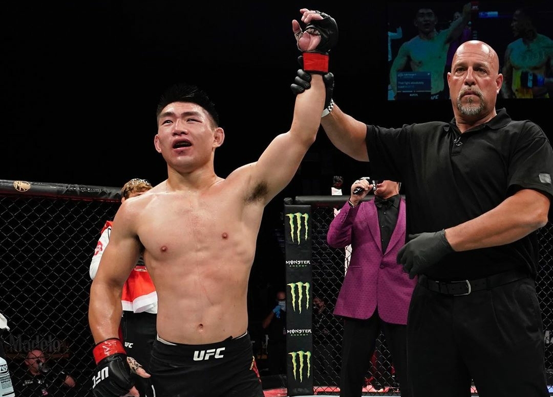 S. Yadong em vitória pelo UFC. Foto: Reprodução/Instagram @ufc