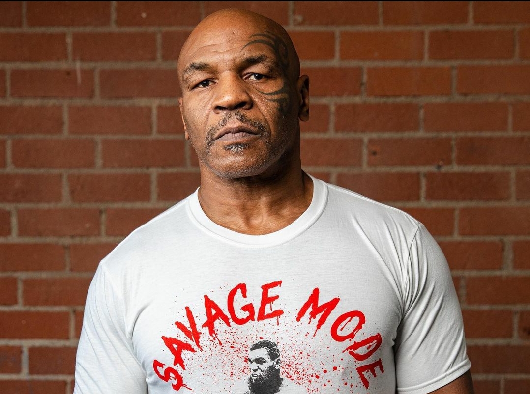 Quantos Anos Tem Mike Tyson A 10 dias de volta aos ringues, Mike Tyson exibe forma física  impressionante aos 54 anos | SUPER LUTAS