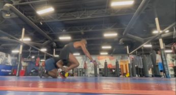 Vídeo: Jon Jones derrubado? Medalhista olímpico no wrestling registra treino com lenda do MMA