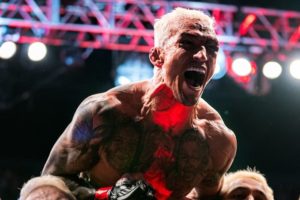 Charles Do Bronx vibra com vitória no UFC 274. Foto: Reprodução/Instagram