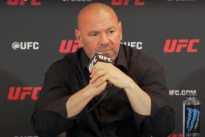 Dana White in a post-event press interview. Photo: Reproduction/YouTube