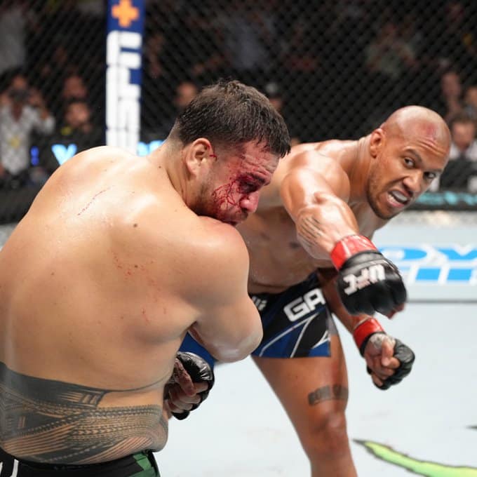 VÍDEO: Veja o nocaute brutal de Ciryl Gane sobre Tai Tuivasa no UFC Paris -  Esportes