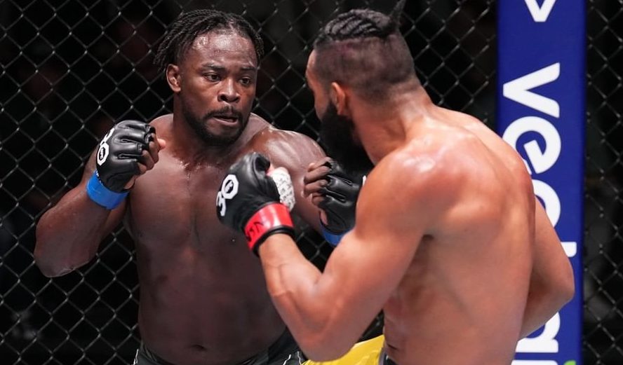 Claudio Ribeiro Sofre Nocaute Brutal E é Superado Em Estreia No UFC Las ...