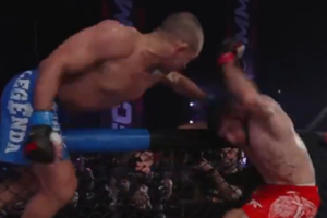 VÍDEO: Ex-UFC, Diego Brandão impede rival de subir na grade e inicia briga após luta na Rússia. Foto: Reprodução/Twitter