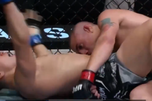VÍDEO: Lutador ‘desperta assustado’ após finalização fulminante de brasileiro. Foto: Reprodução/Twitter UFC