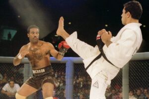 Protagonist of the first UFC fight and rival of Royce Gracie dies at the age of 60 in the United States. Photo: Reproduction/YouTube