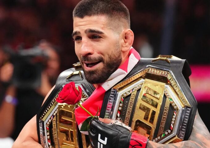 Topuria surpreende ao apontar favorito entre Charles do Bronx e Max Holloway no UFC 326