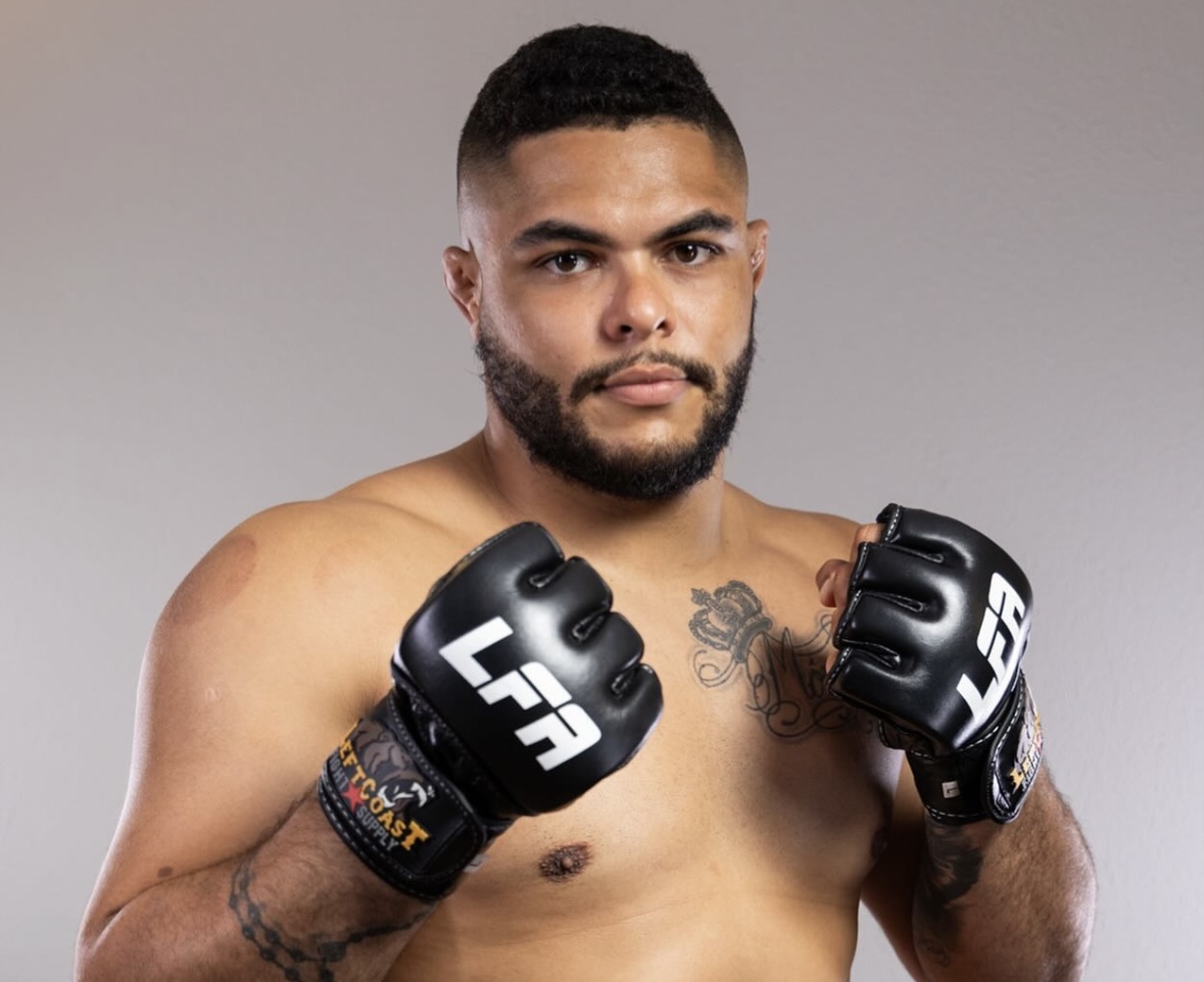 Sweered Meet Guilherme Uriel, Athlete Performing at Contender Series in Search ...