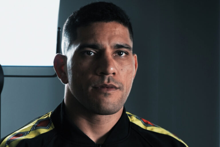 De campeão para campeão! Ilia Topuria lista os 5 melhores boxeadores do UFC e inclui Alex Poatan