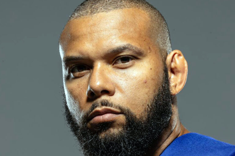 Ex-UFC, Thiago Marreta luta contra brasileiro em torneio de MMA sem luvas de R$ 2,6 milhões